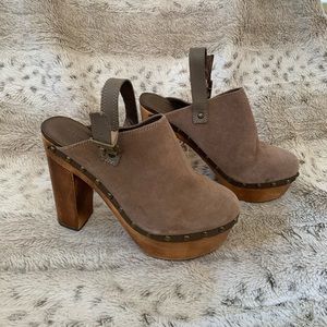 Colin Stuart Platform Heels